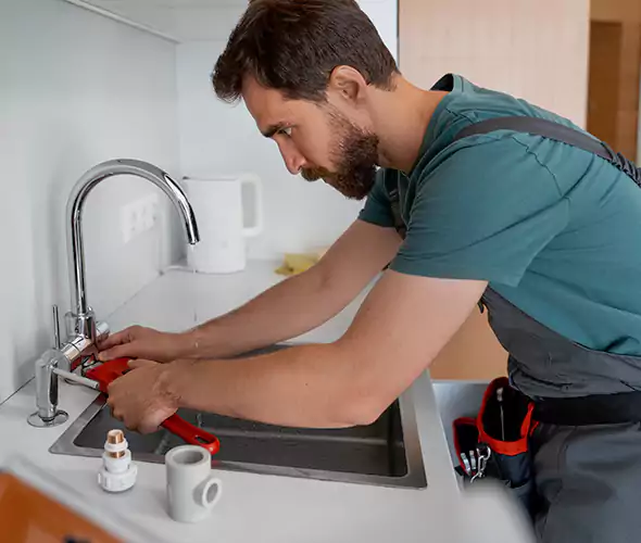 Professional Faucet Replacement Specialist in Elmwood Park, NJ: Schedule Affordable Faucet Replacement Services with Us