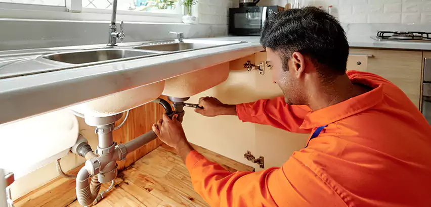 Plumbing Leak Repair in Elmwood Park, NJ
